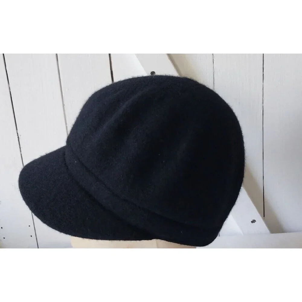 Attention Women's Gatsby Wool Blend Black Studded Hat Size Small 20